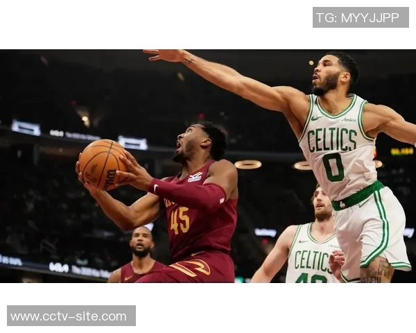 活塞与绿军对决文班与华兹的成长之路与未来展望